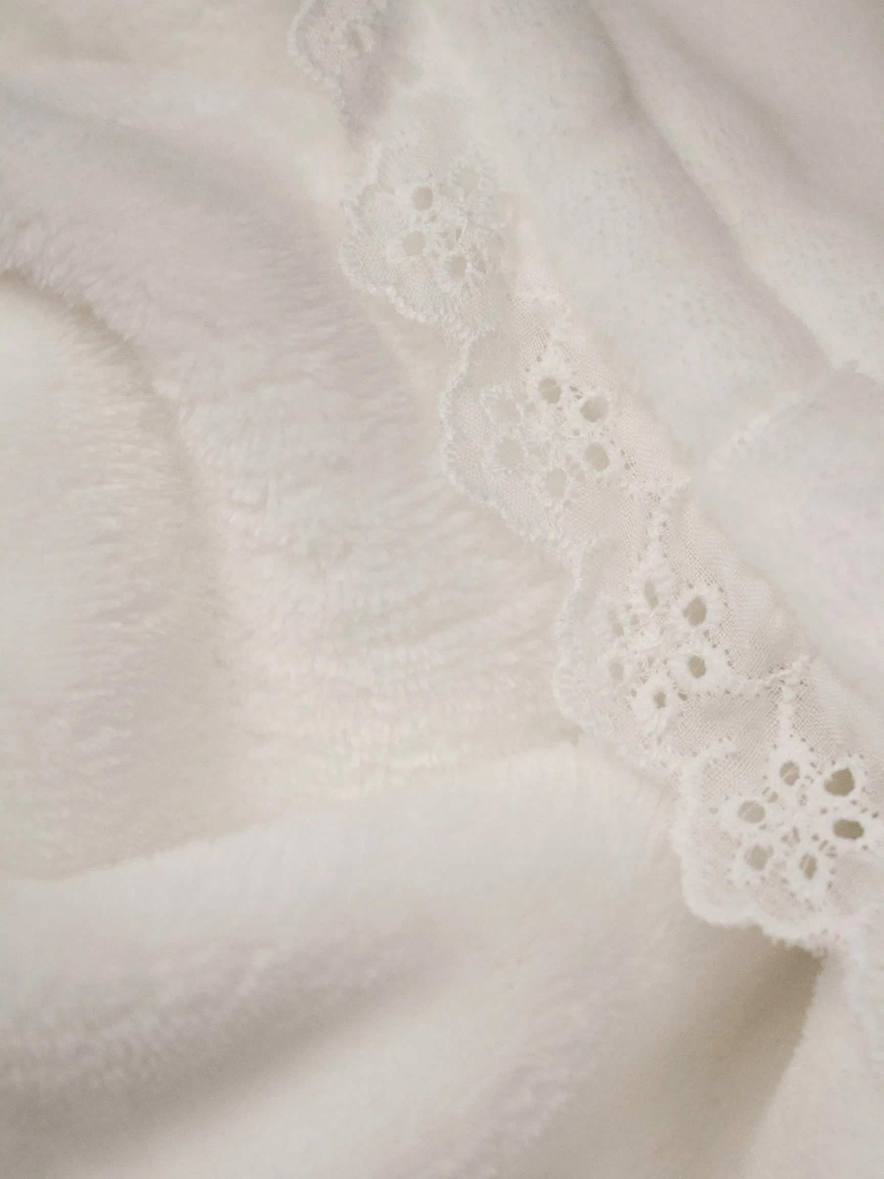 Cloud Bliss Lace Charm