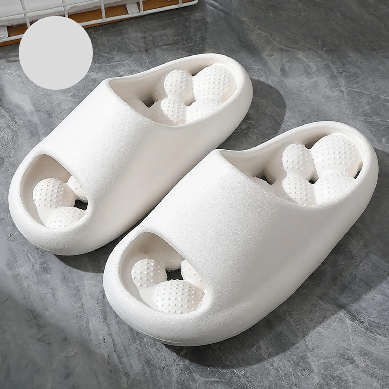 Cloud Slides Shower Shoes for Living Room Pool Beach Spa Public Showers Non Slip Summer Bathroom Indoor House Slippers with Drain Holes