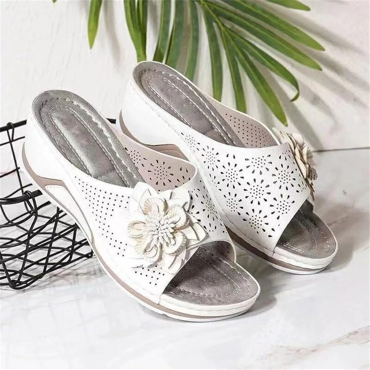 Ladmiple Sandals Women Dressy Summer Flat Flip Flops Comfort Orthotic Walking Sandals Open Toe Arch Support Orthopedic Slides