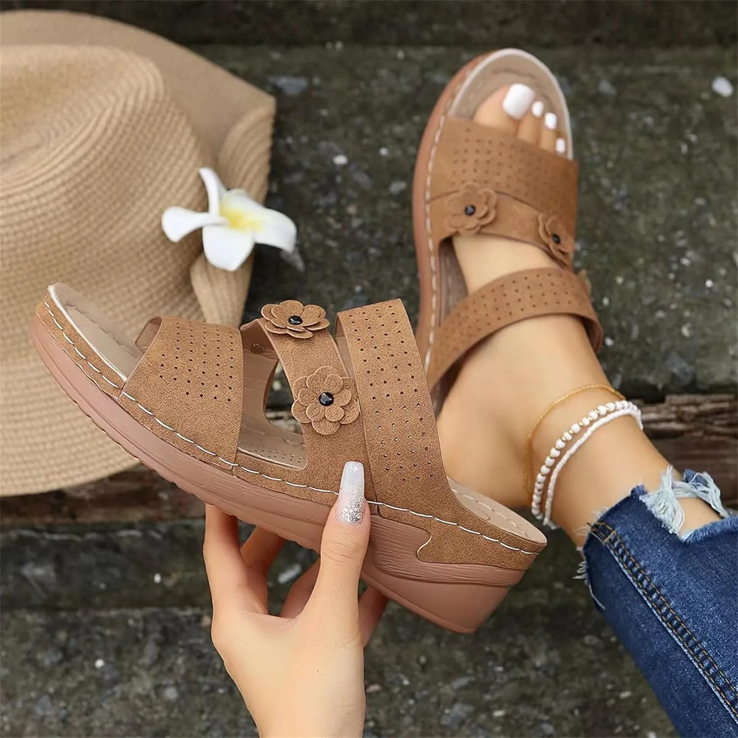 Ladmiple Womens Sandals Comfortable Arch Support Orthopedic Flip Flops Soft Dressy Summer Beach Shoes Orthotic Slides 2024