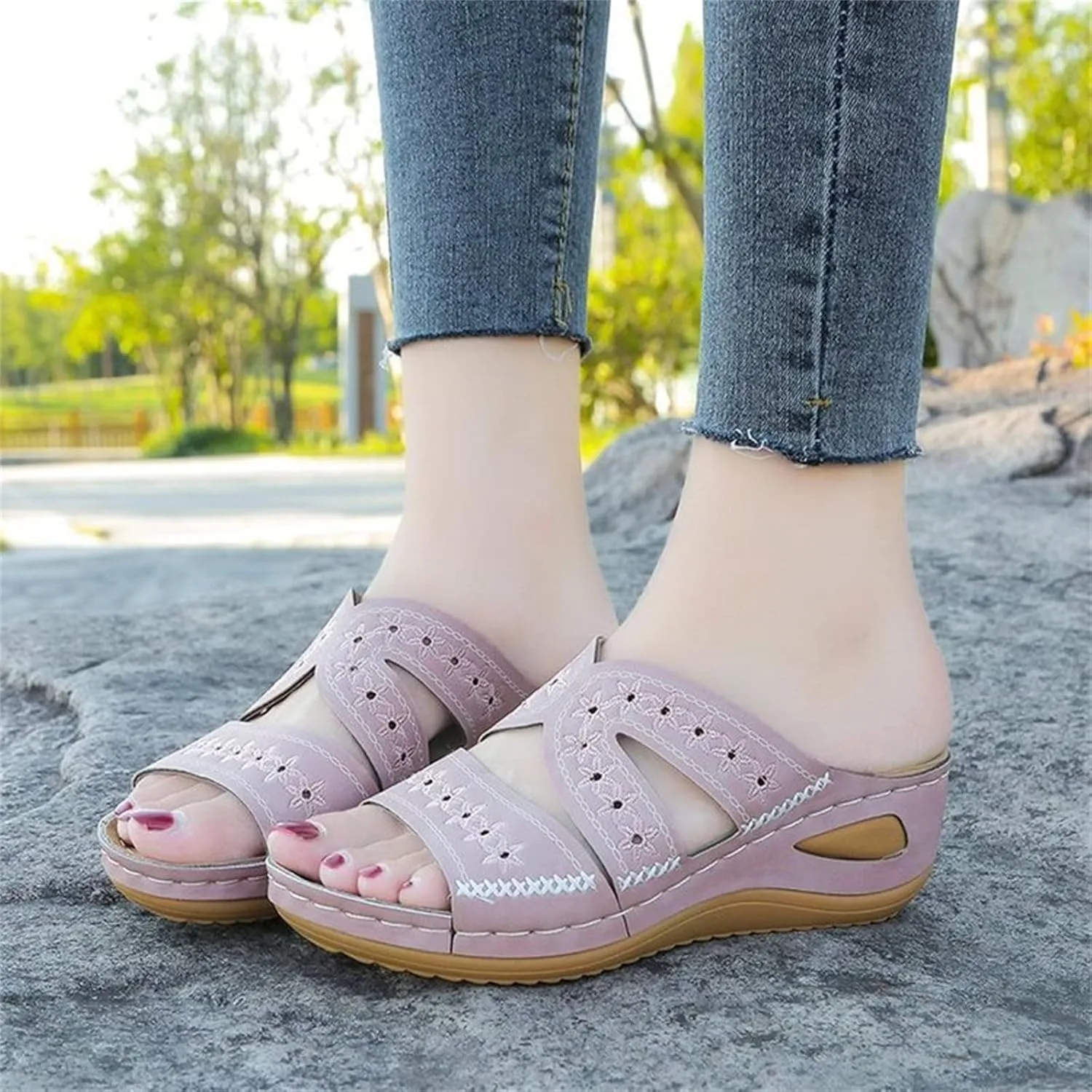 Ladmiple Womens Sandals Comfortable Slides Walking Orthopedic Slippers Dressy Summer Orthotic Flip Flops with Arch Support