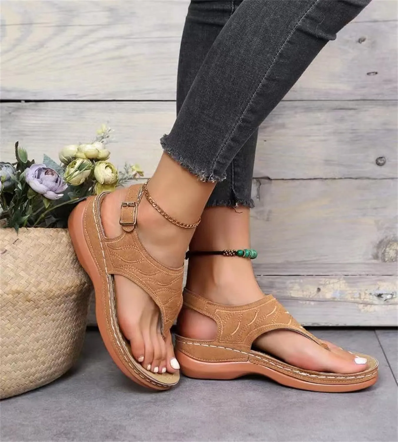 Ladmiple Women's Sandals Flip Flops Arch Support Soft Summer Beach Shoes Dressy Comfortable Orthotic Orthopedic Slides 2024