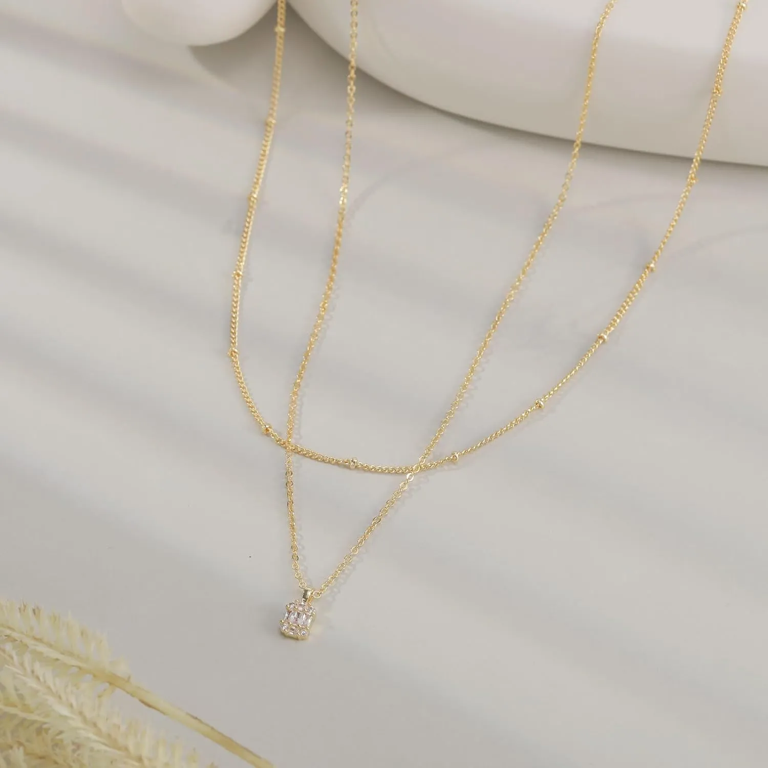 MIDEEO CZ Diamond Gold Necklace for Women Dainty Gold Layered Sliver Necklaces 14k Gold Plated Diamond Pearl Pendant Necklaces Heart CZ Cross Choker Necklaces for Women Simple Cubic Zirconia Necklace Trendy Jewelry Gifts
