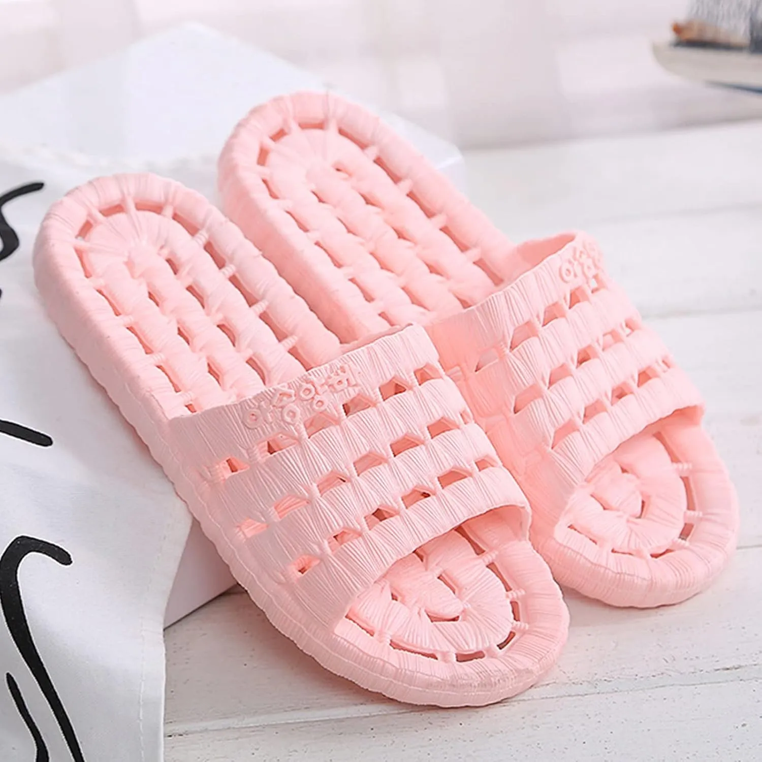 Shower Shoes Shower Shoes with Drainage Holes House Slippers Non Slip Quick Drying Cloud Slides for Women with Arch Support