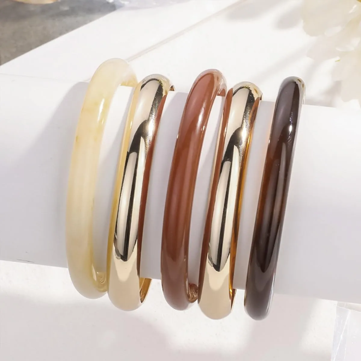 Stackable Gold Bracelets Set for Women Resin Gold Bracelets Hammered Wrap Gold Bangles Set Jewelry