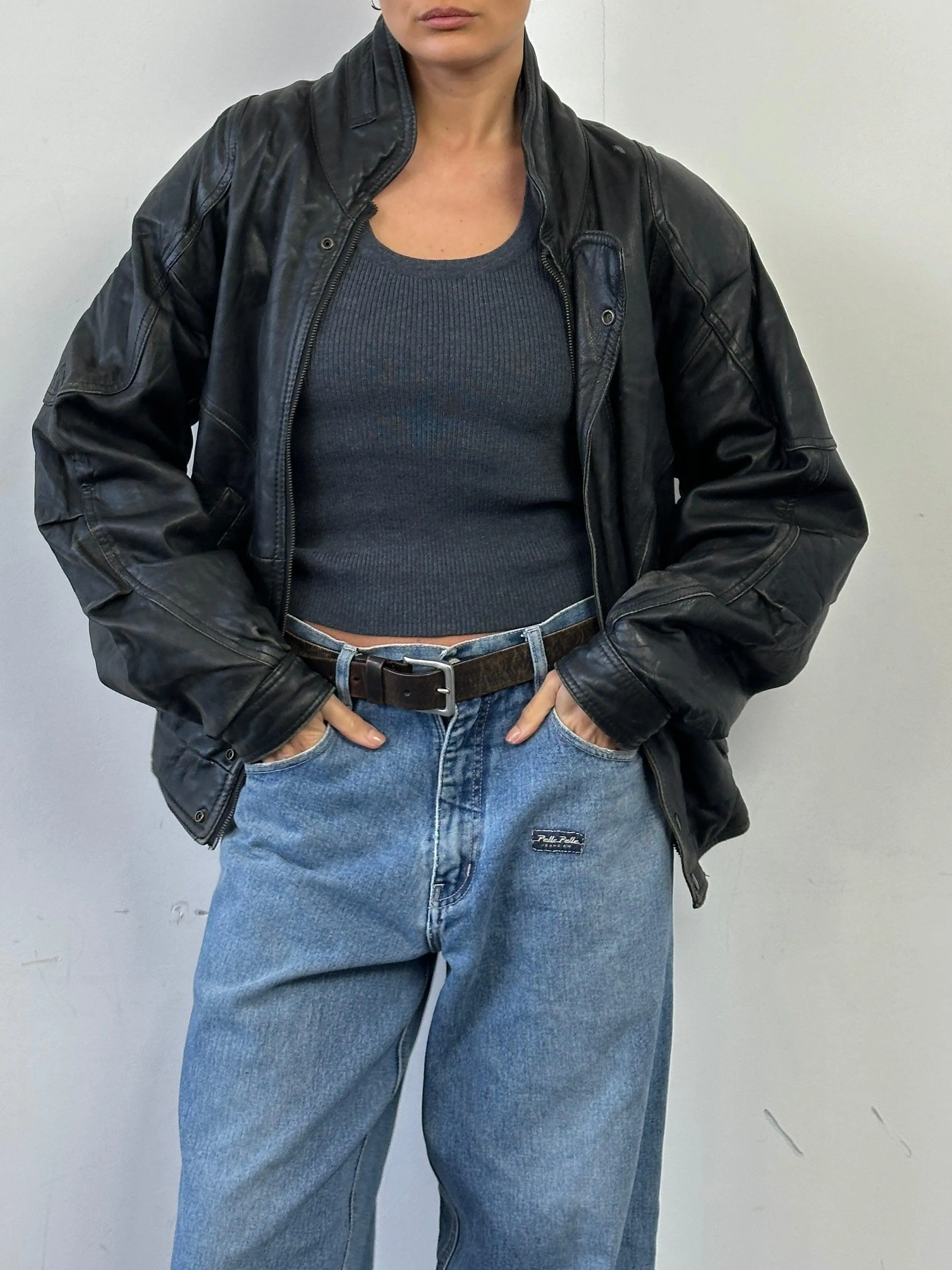 Vintage Leather Bomber Jacket - M