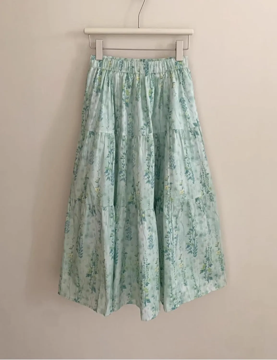 Wanzetaly Women's Floral Print Midi Skirt Summer Boho Pleated Skirt Elastic High Waist A-Line Flowy Skirts