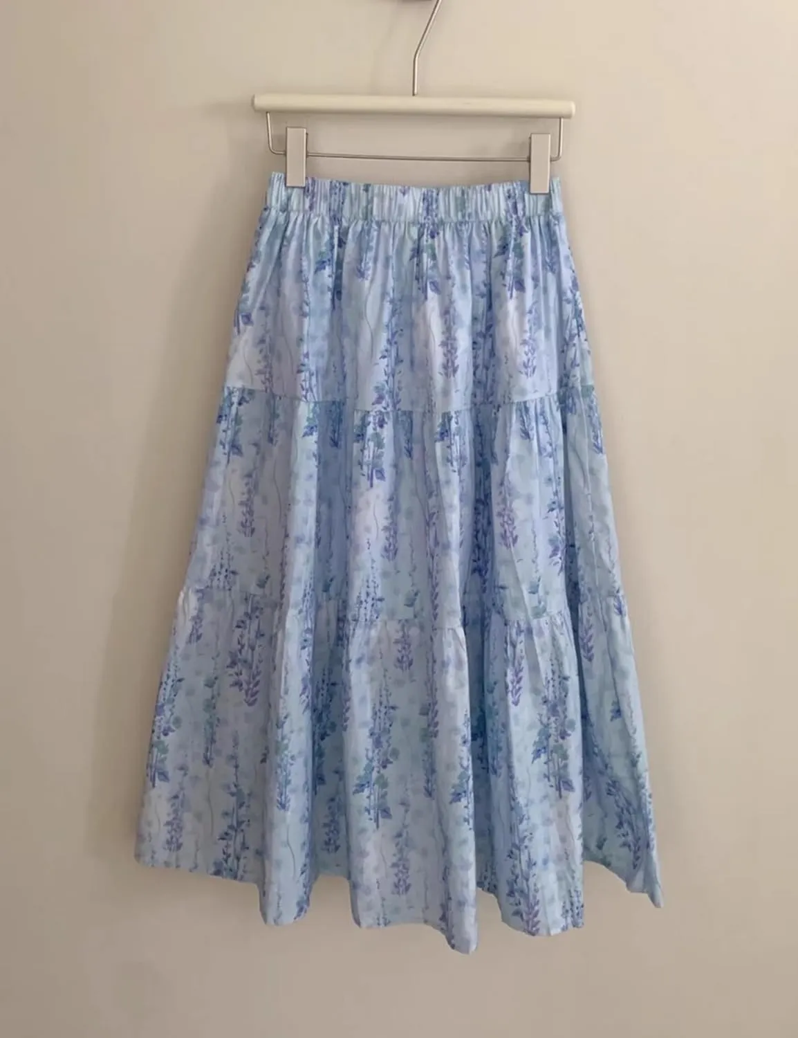 Wanzetaly Women's Floral Print Midi Skirt Summer Boho Pleated Skirt Elastic High Waist A-Line Flowy Skirts