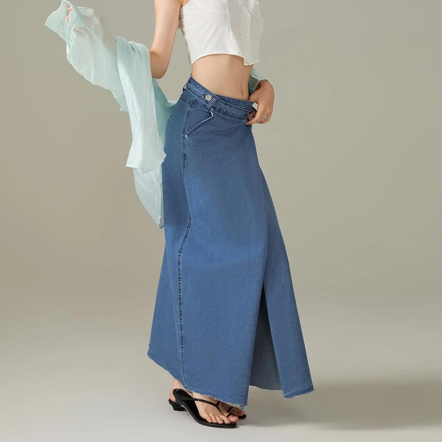 Women Casual High Waisted Denim Maxi Skirts Vintage Frayed Hem Split A-Line Long Jean Skirts with Pockets