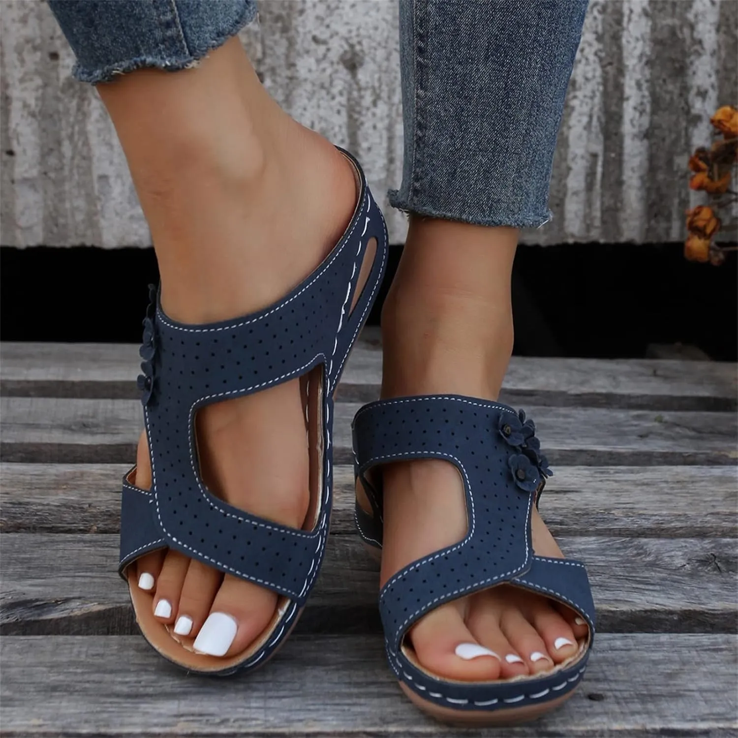 Women's Sandals Comfortable Cute Orthotic Slides Orthopedic Slippers Dressy Summer Beach Walking Flip Flops with Arch Support