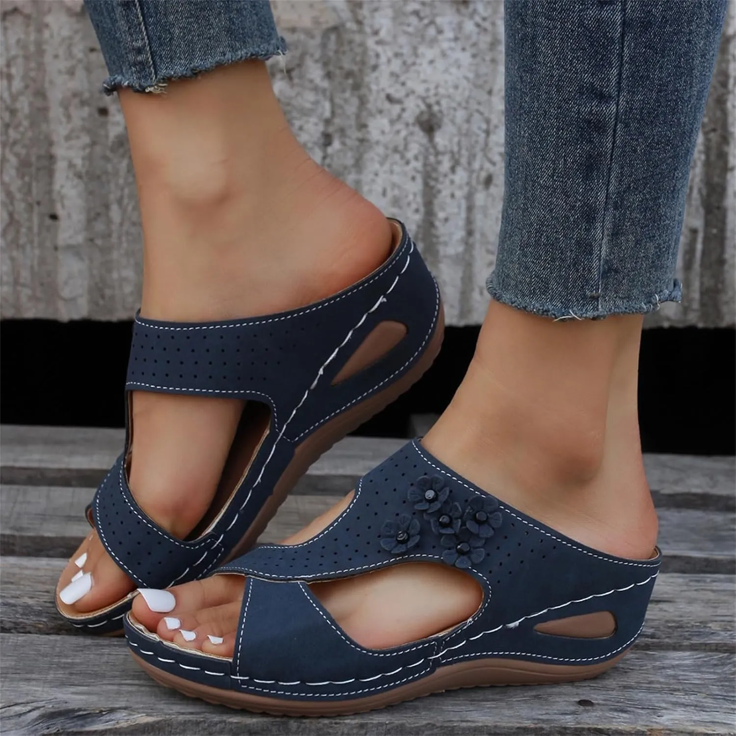 Women's Sandals Comfortable Cute Orthotic Slides Orthopedic Slippers Dressy Summer Beach Walking Flip Flops with Arch Support
